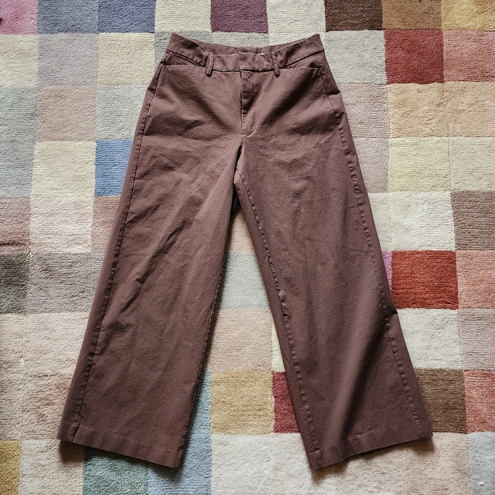NWOT Old Navy High Rise Pixie Super Wide Leg Pants